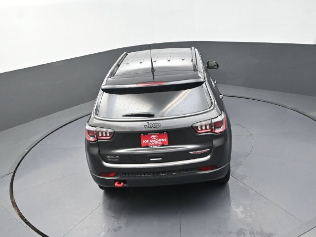 Used 2019 Jeep Compass Trailhawk AWD/4WD image 29