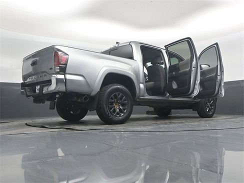 Used 2022 Toyota Tacoma SR5 image 51