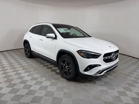 New 2026 Mercedes-Benz GLA 250 4MATIC image 1