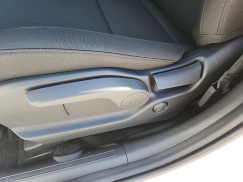 New 2026 Hyundai Santa Fe SE FWD image 19