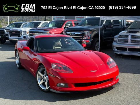 Used 2007 Chevrolet Corvette Coupe w/ Preferred Equipment Group RWD image 1