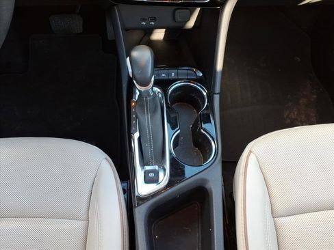 Used 2024 Buick Encore GX Avenir w/ Avenir Convenience Package image 17