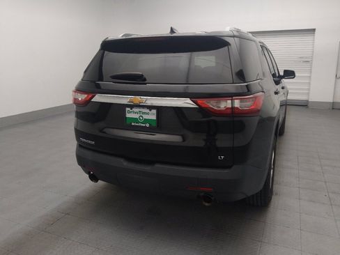 Used 2018 Chevrolet Traverse LT FWD image 7