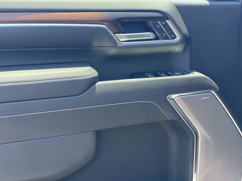 New 2026 GMC Sierra 2500 Denali w/ Max Trailering Package AWD/4WD image 21