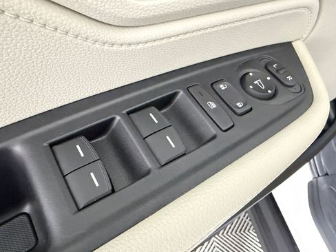 New 2026 Honda Odyssey EX-L image 9
