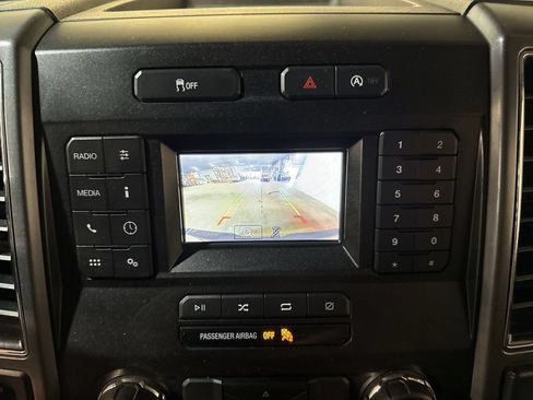 Used 2018 Ford F150 XLT AWD/4WD image 22
