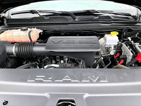 Certified 2022 RAM 1500 Big Horn image 36