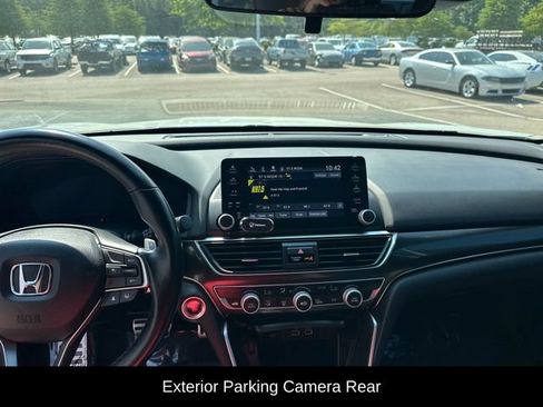 Used 2022 Honda Accord Sport image 10