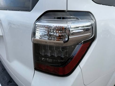 Used 2023 Toyota 4Runner SR5 Premium w/ Moonroof Package AWD/4WD image 14