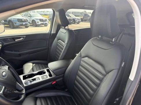 Used 2023 Ford Edge SEL w/ Convenience Package AWD/4WD image 7
