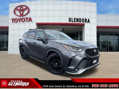 Used 2023 Toyota Highlander XSE