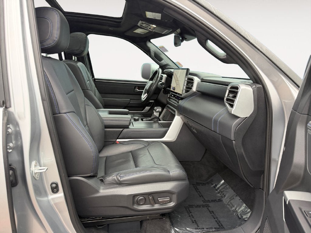 Used 2024 Toyota Tundra Platinum AWD/4WD image 24