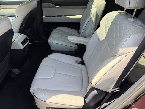 Used 2021 Hyundai Palisade Limited FWD image 29