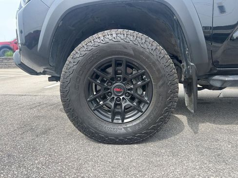 Used 2020 Toyota Tacoma TRD Pro AWD/4WD image 36
