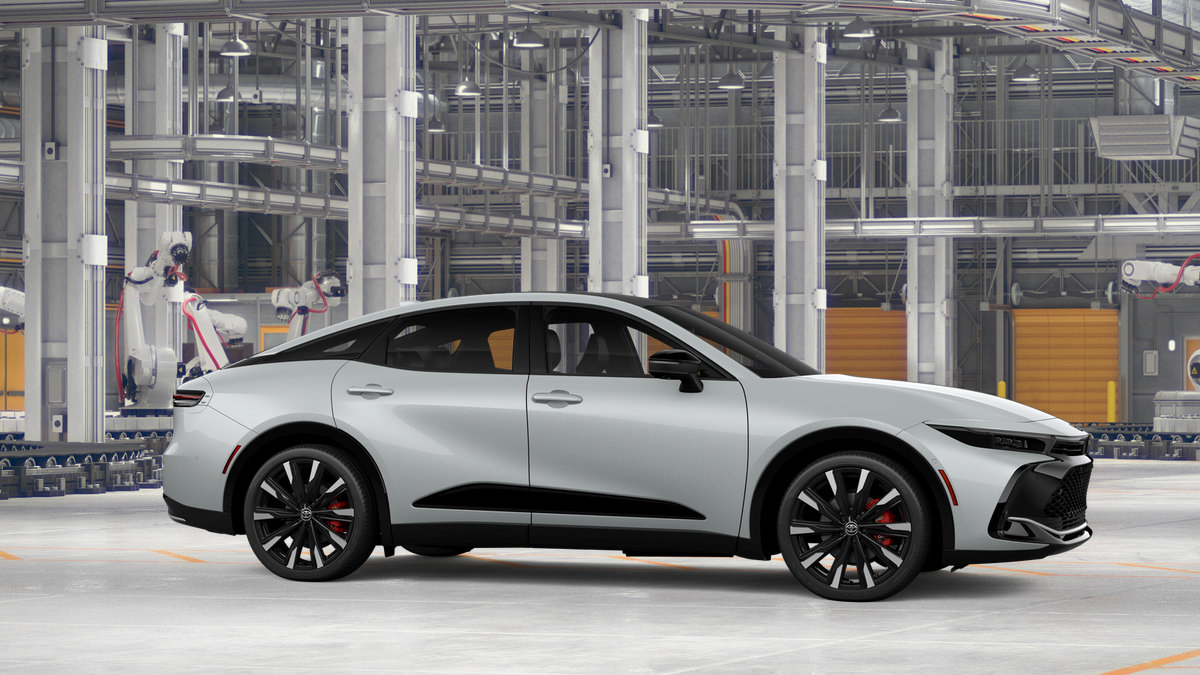 New 2027 Toyota Crown Platinum AWD/4WD image 13
