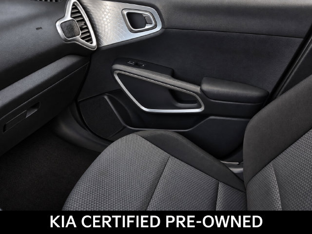 Certified 2025 Kia Soul LX w/ LX Technology Package FWD image 26