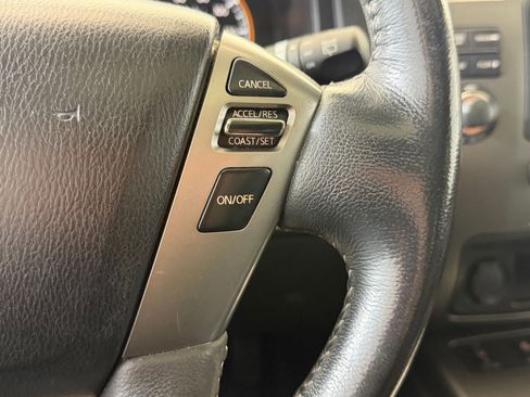 Used 2015 Nissan Armada Platinum image 31