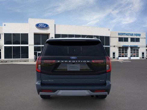 New 2026 Ford Expedition Max Platinum image 5