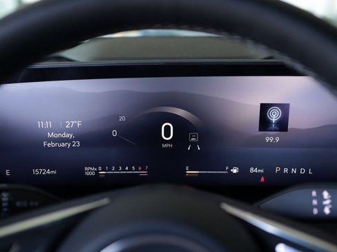 Used 2025 Buick Enclave Preferred image 12