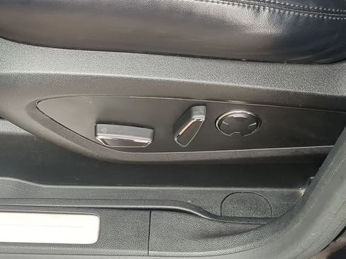 Used 2018 Lincoln MKC Reserve w/ Lincoln MKC Climate Package image 23