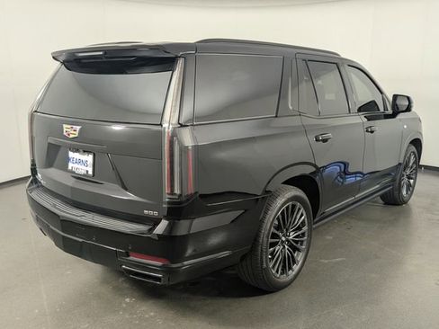 Used 2025 Cadillac Escalade Sport Platinum AWD/4WD image 7
