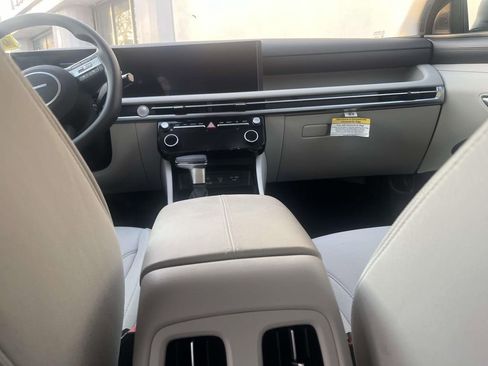 Used 2026 Hyundai Tucson SEL image 14