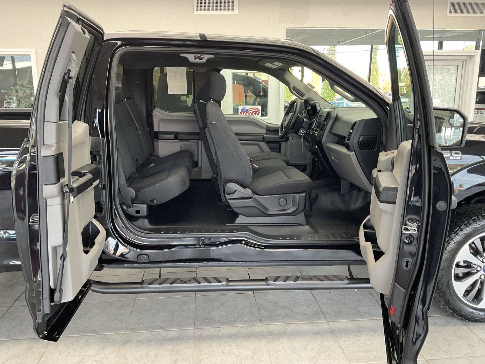 Used 2019 Ford F150 XL w/ Equipment Group 101A Mid AWD/4WD image 16