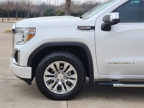 Used 2021 GMC Sierra 1500 Denali w/ Driver Alert Package II image 8