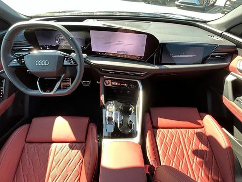 New 2026 Audi SQ5 Prestige AWD/4WD image 10