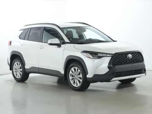 Certified 2023 Toyota Corolla Cross LE AWD/4WD image 8