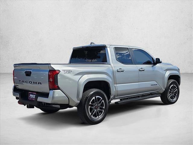 Used 2025 Toyota Tacoma TRD Sport AWD/4WD image 5