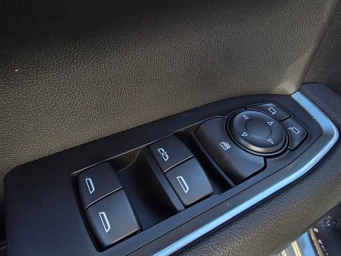 New 2026 GMC Sierra 1500 SLE w/ X31 Off-Road Package image 12