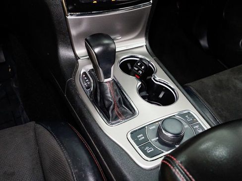 Used 2021 Jeep Grand Cherokee Trailhawk image 22