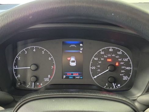 Used 2025 Toyota Corolla LE FWD image 27