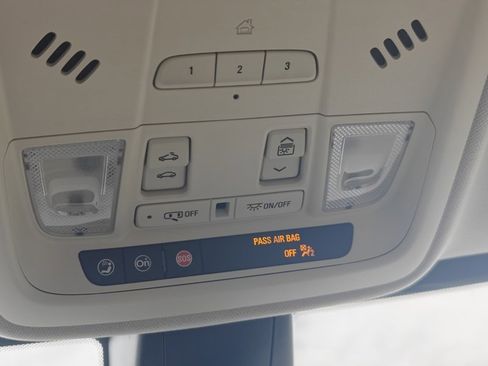 Used 2022 Cadillac XT5 Premium Luxury w/ Technology Package image 44