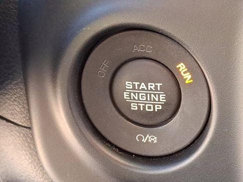 Used 2022 Jeep Gladiator Rubicon w/ LED Lighting Group image 23