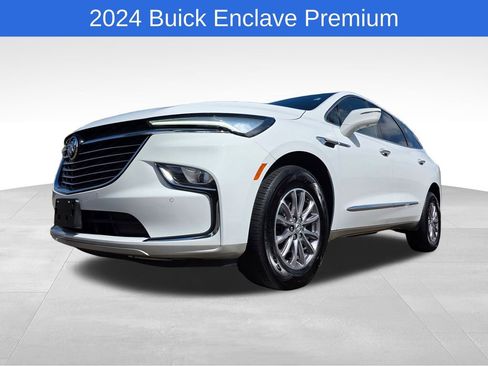 Used 2024 Buick Enclave Premium image 10