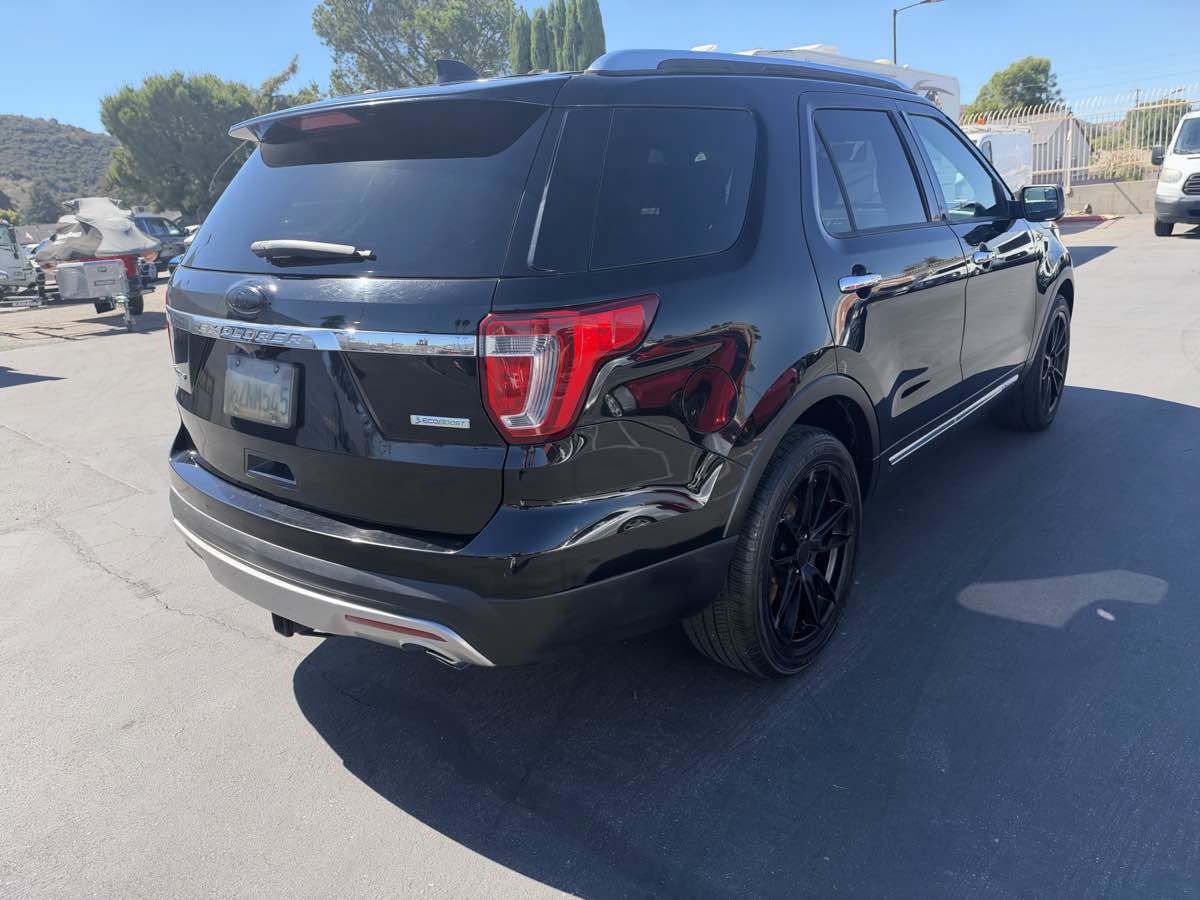 Used 2016 Ford Explorer Limited FWD image 6