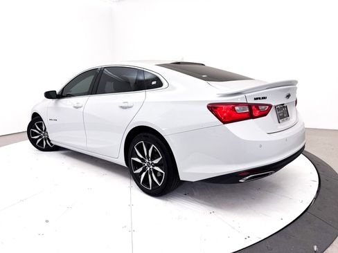 Used 2024 Chevrolet Malibu RS FWD image 2