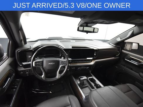 Used 2023 Chevrolet Silverado 1500 LT Trail Boss w/ Convenience Package II image 11