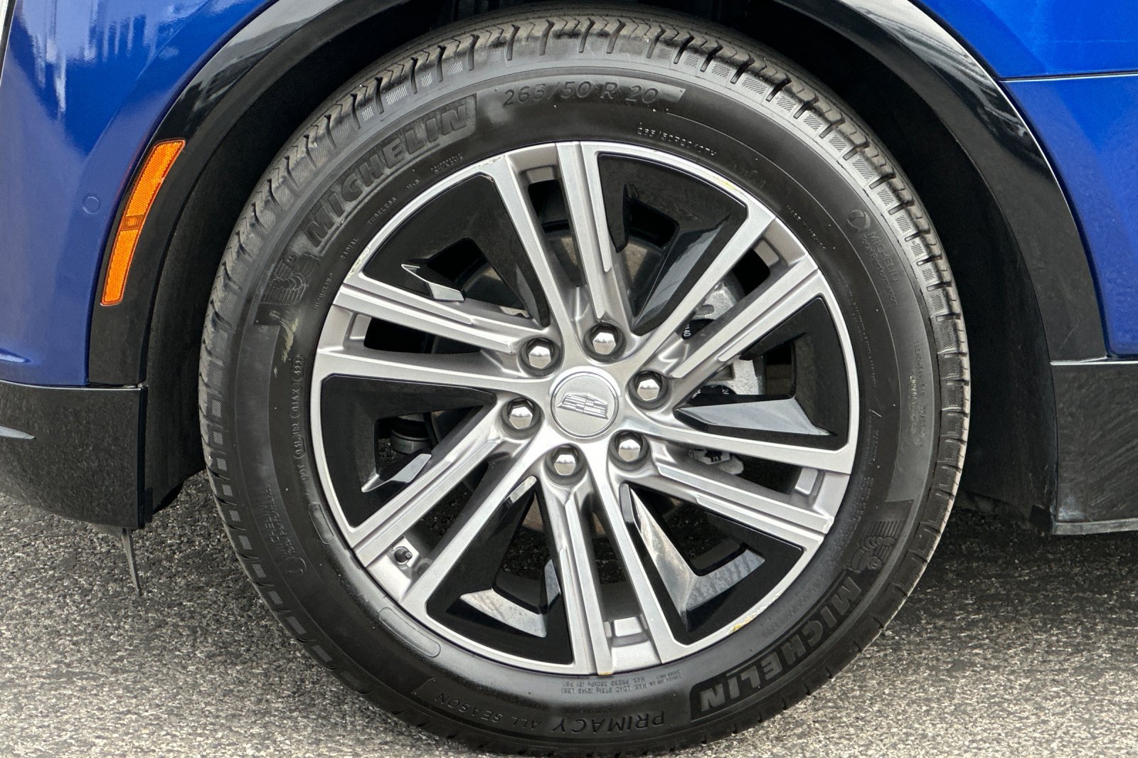 Certified 2024 Cadillac Lyriq Luxury RWD image 36