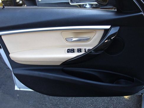Used 2017 BMW 330i Sedan image 15