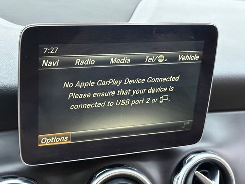 Used 2018 Mercedes-Benz GLA 250 image 27