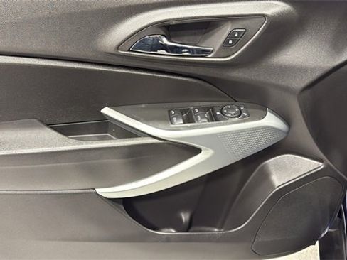 Certified 2024 Chevrolet Trax LS image 10