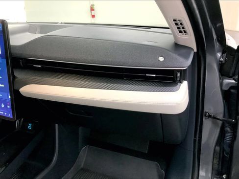 Used 2023 Ford Mustang Mach-E Premium image 14