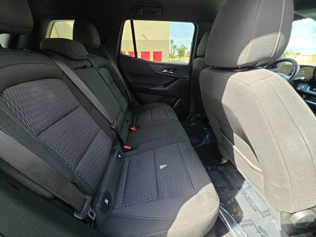 Used 2025 Chevrolet Equinox LT w/ Safety and Technology Package FWD image 25