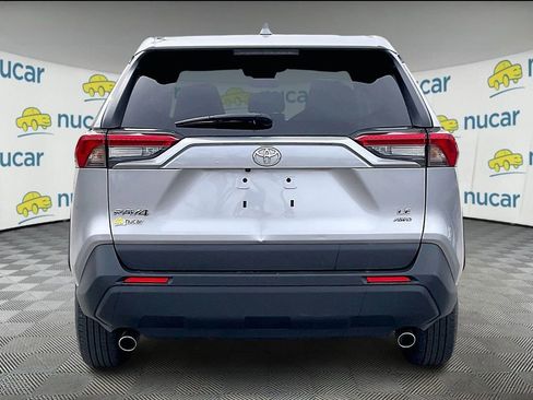 Used 2025 Toyota RAV4 LE image 5