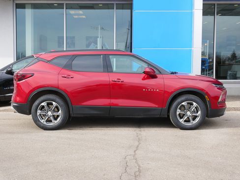 Certified 2023 Chevrolet Blazer LT w/ Convenience Package image 2