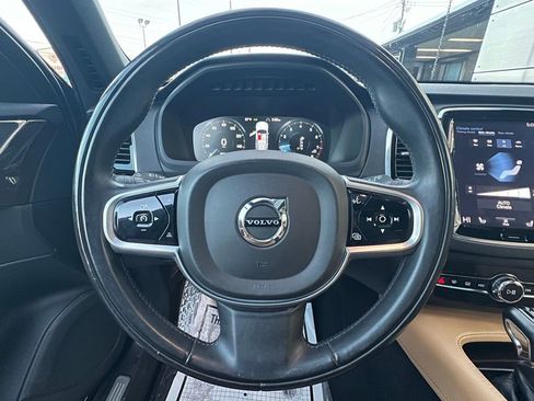 Used 2018 Volvo XC90 T5 Momentum w/ Convenience Package image 42