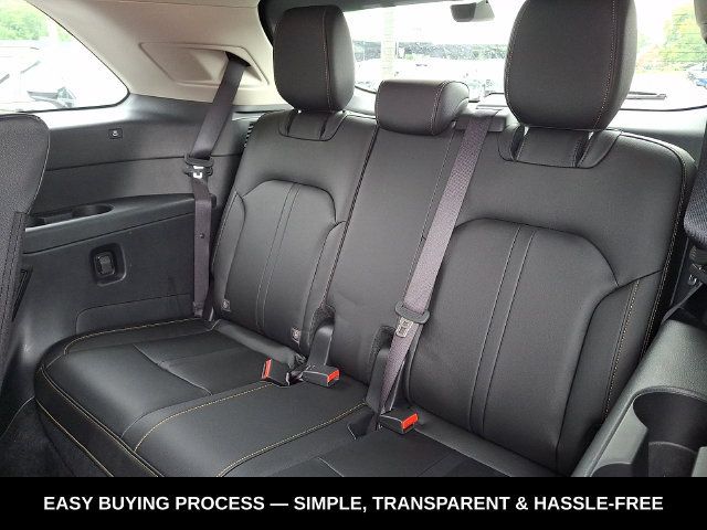 Certified 2024 MAZDA CX-90 Plug-In Hybrid w/ Preferred AWD/4WD image 13